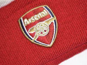 Arsenal Knitted Striped Bobble Hat Red White