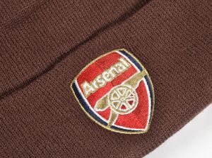 Arsenal Turn Up Cuff Crest Knit Dark Maroon Hat