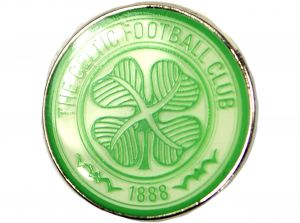 Celtic Crest Pin Badge Green