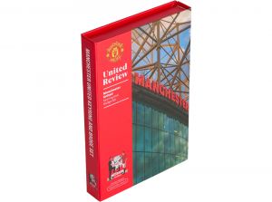 Manchester United Premium Boxed Executive Crest Keyring and Badge Set