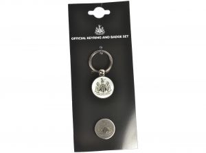 Newcastle United Antique Keyring and Badge Set