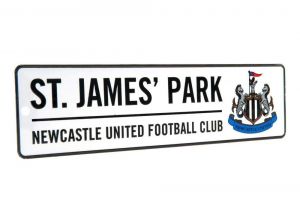 Newcastle United Crest 3D Embossed Metal Hanging Street Window Sign