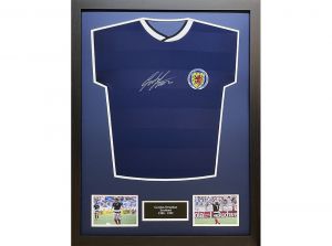 Scotland Gordon Strachan Signed Framed Football Shirt
