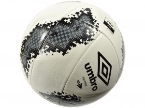 Umbro Neo Swerve Football Black White